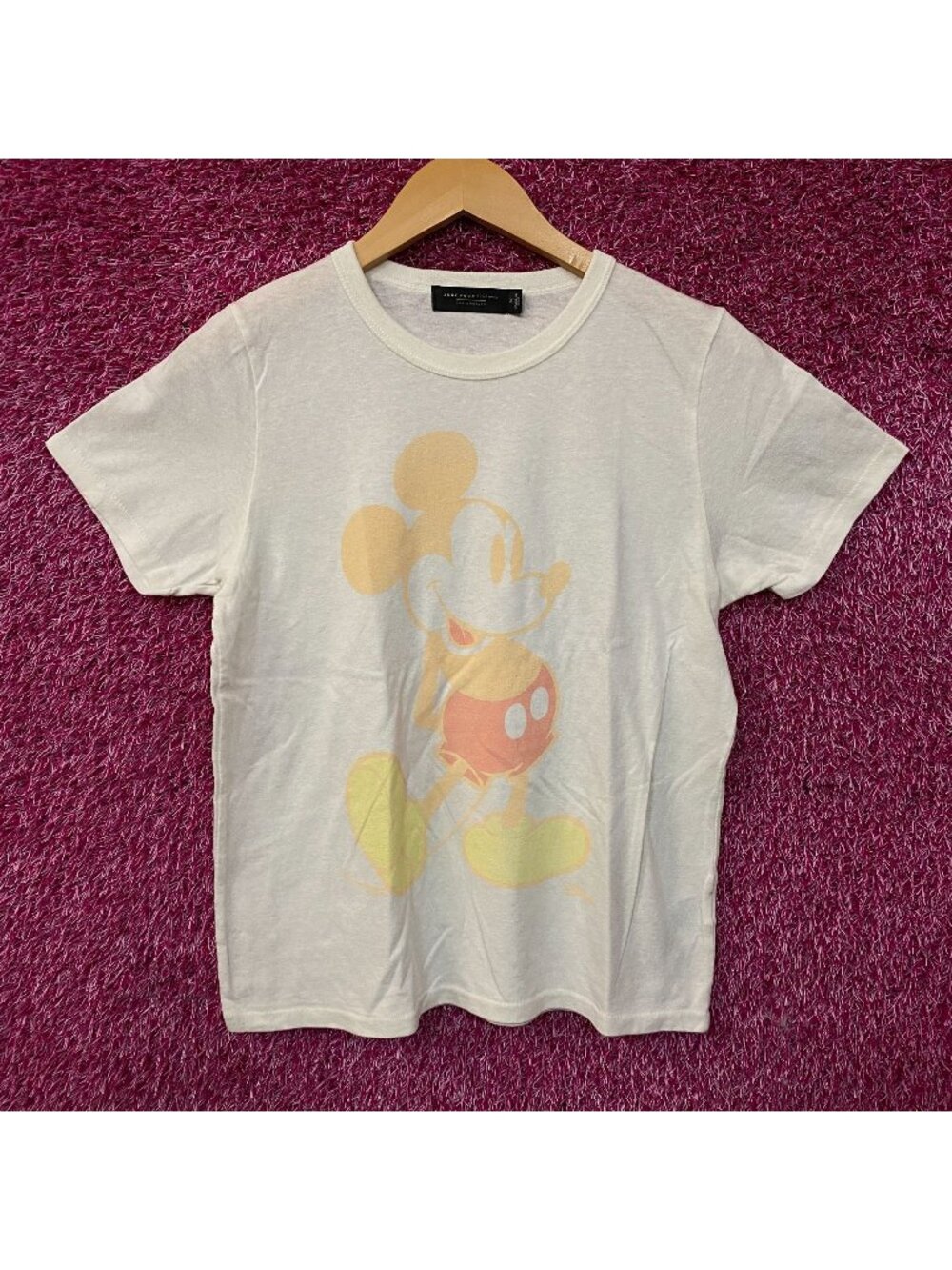 Junk Food Clothing Disney Mickey Mouse Faded Original T-Shirt Medium